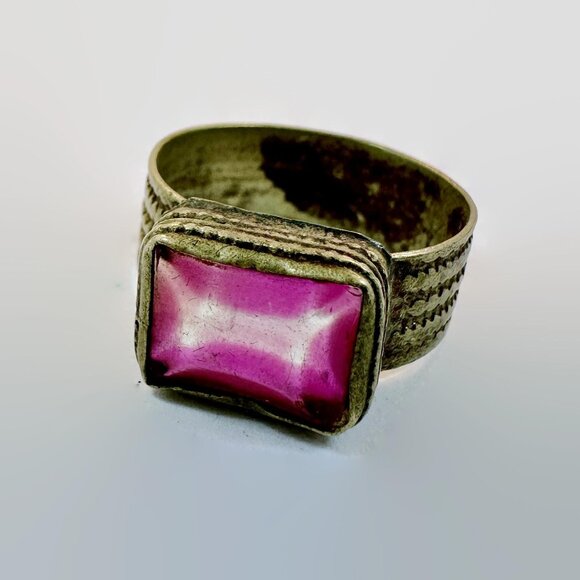 Jewelry - Afghan Ring, Middle Eastern, Pink Jewel, Vintage, Kuchi, Size 9 1/2, Patina
